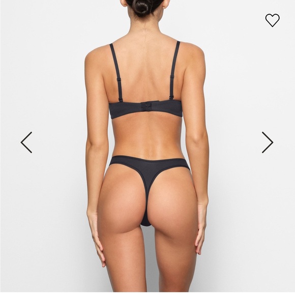 Fits everybody push up  Demi bra nwt - Picture 3 of 8